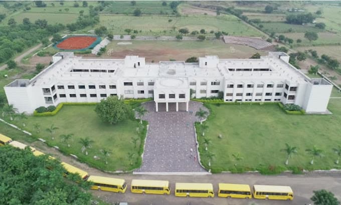 Pearls Academy Sawangi photo 1