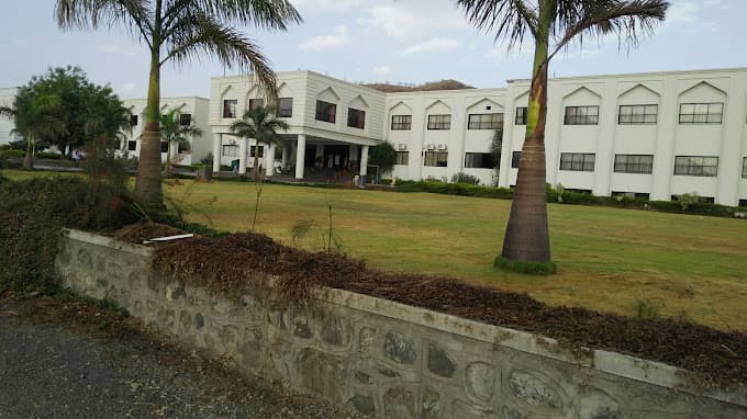 Pearls Academy Sawangi photo 2