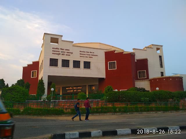 Bharatiya Vidya Bhavan's Vidyashram gallery image 2
