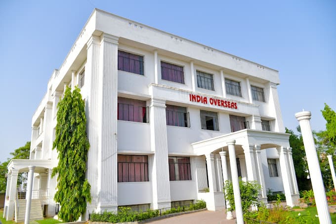 India Overseas School photo 2
