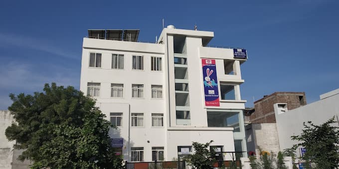 Euro World School photo 1