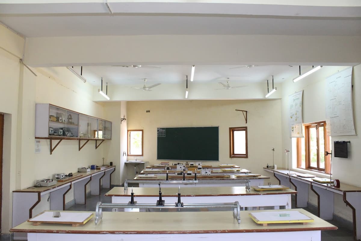 Satya Prakash Public School photo 4