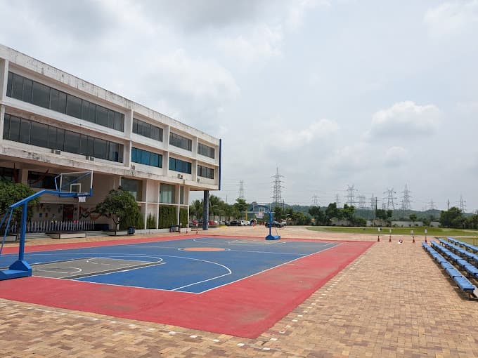 Billabong High International School TilwaraRoad photo 1