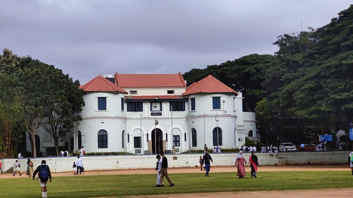 Bishop Cotton Boys' School photo 2