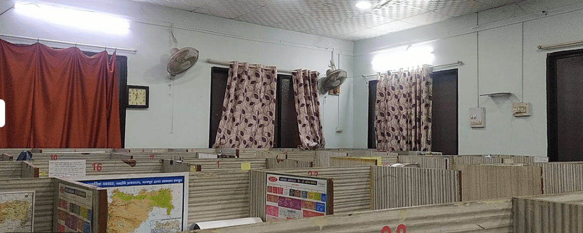 N V Gadgil School photo 1