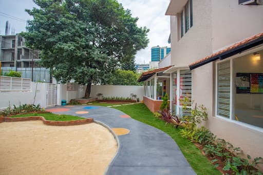 Yello Preschool and Daycare gallery image 7