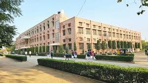 Sant Shri Devaram Public Sr. Sec. School gallery image 1