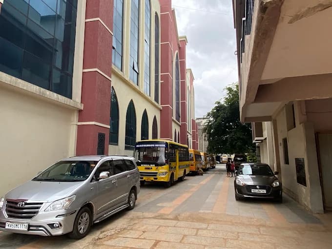 Baldwin International School Richmond Town photo 13