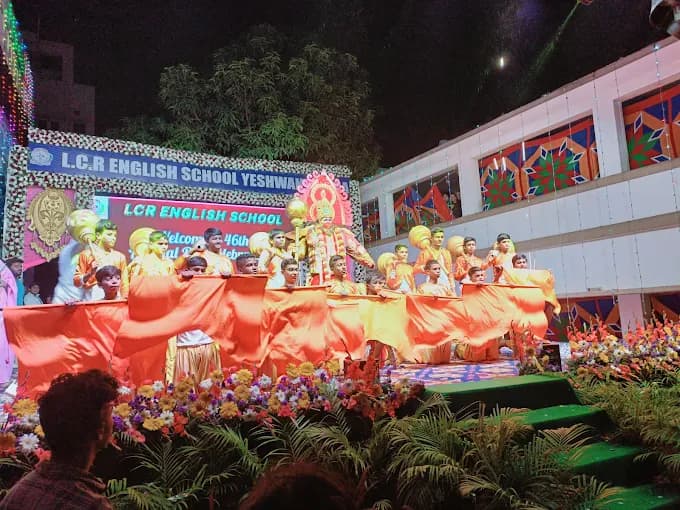 LCR English School Yashwantapura photo 3