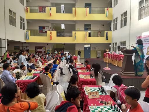 Asia Pacific World School gallery image 11