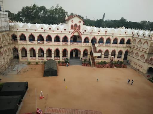 Sacred Heart Girls' High School gallery image 12