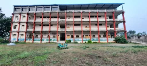 SCHOOL OF BRILLIANTS gallery image 4