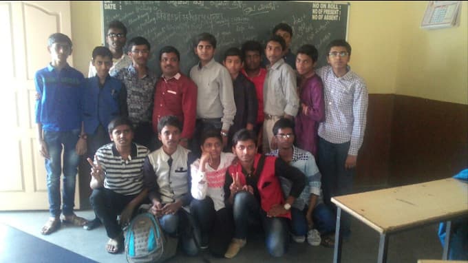 Indian High School Rajajinagar photo 4