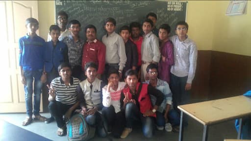 Indian High School gallery image 5