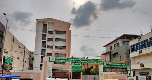 Emeralds International School gallery image 6