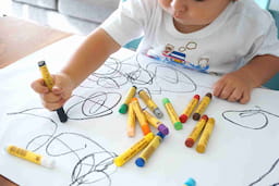 Green Foresto Preschool, Sector 10A, School Logo.