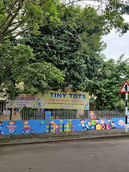 7 * Tiny Tots Play School