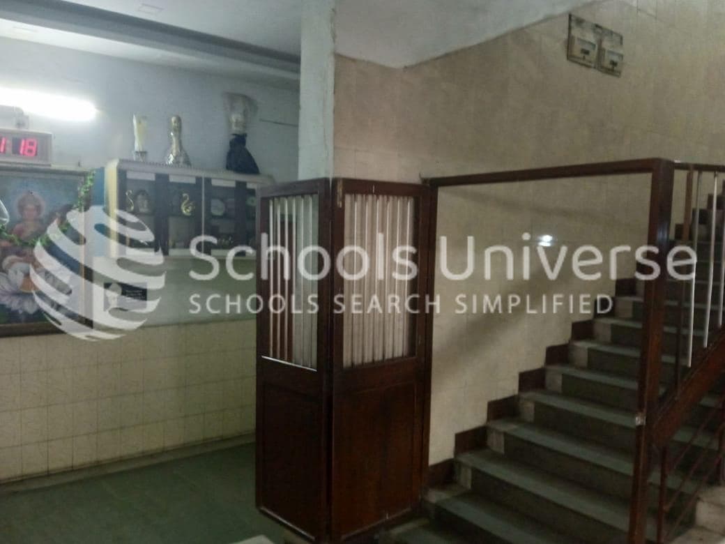 Maheshwari Girls School Newtown photo 3