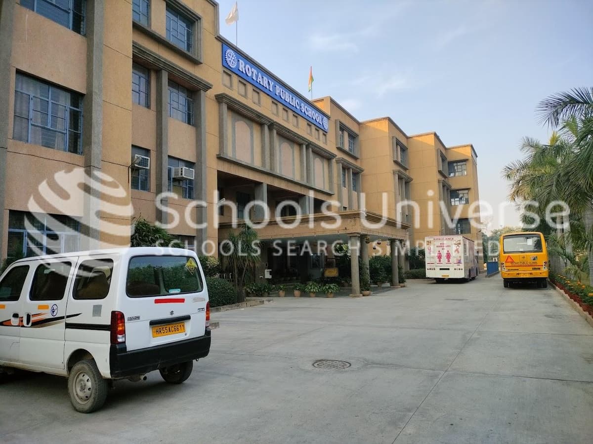 Rotary Public School photo 4