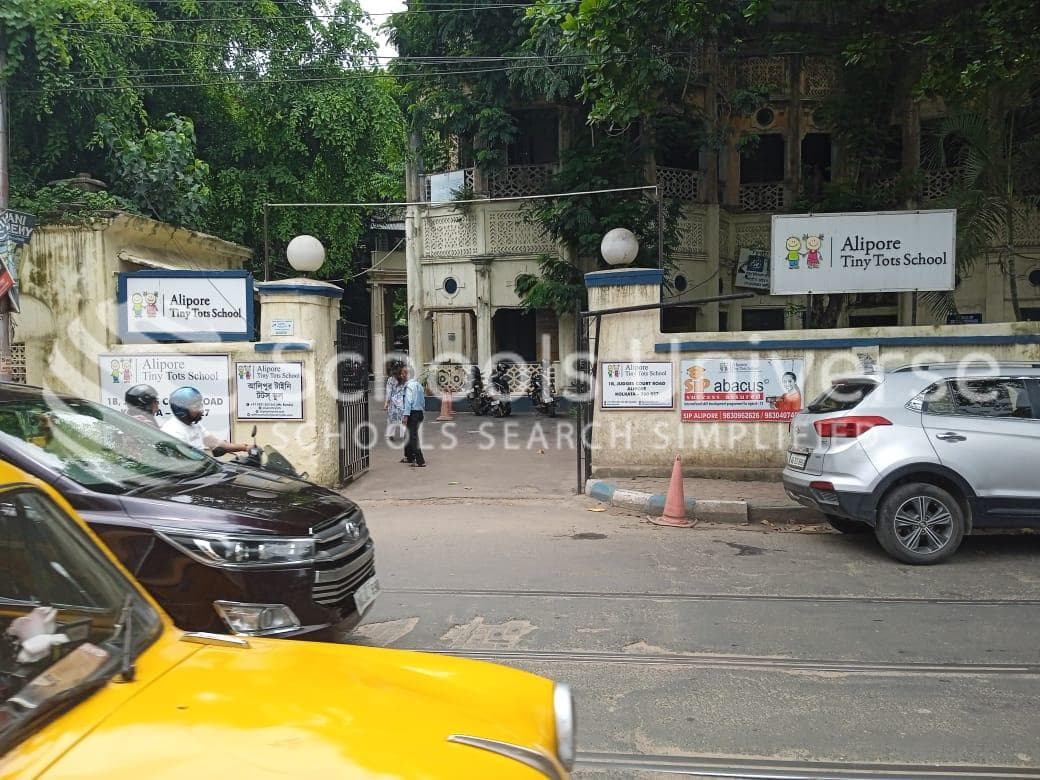 Alipore Tiny Tots School Joka photo 1