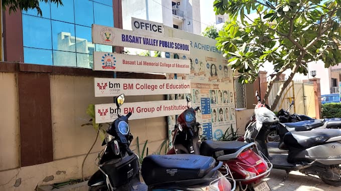 Basant Valley Public School photo 1