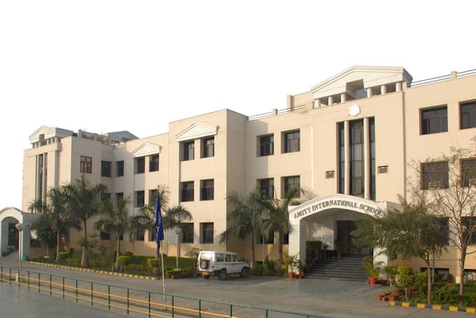 Amity International School Sector 43 photo 2