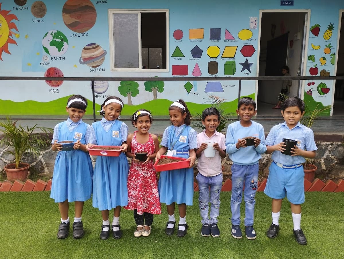 Vidyangan High School photo 3