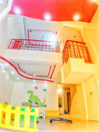 Maple Bear Canadian Pre School photo 2