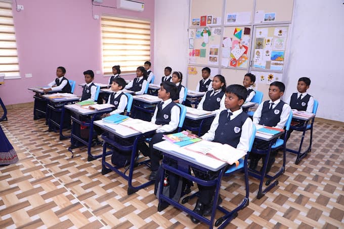 Thiruvalluvar Vidhyashram Perungudi photo 5