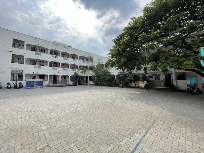 Narayana E-Techno School Muthamizh Nagar photo 3