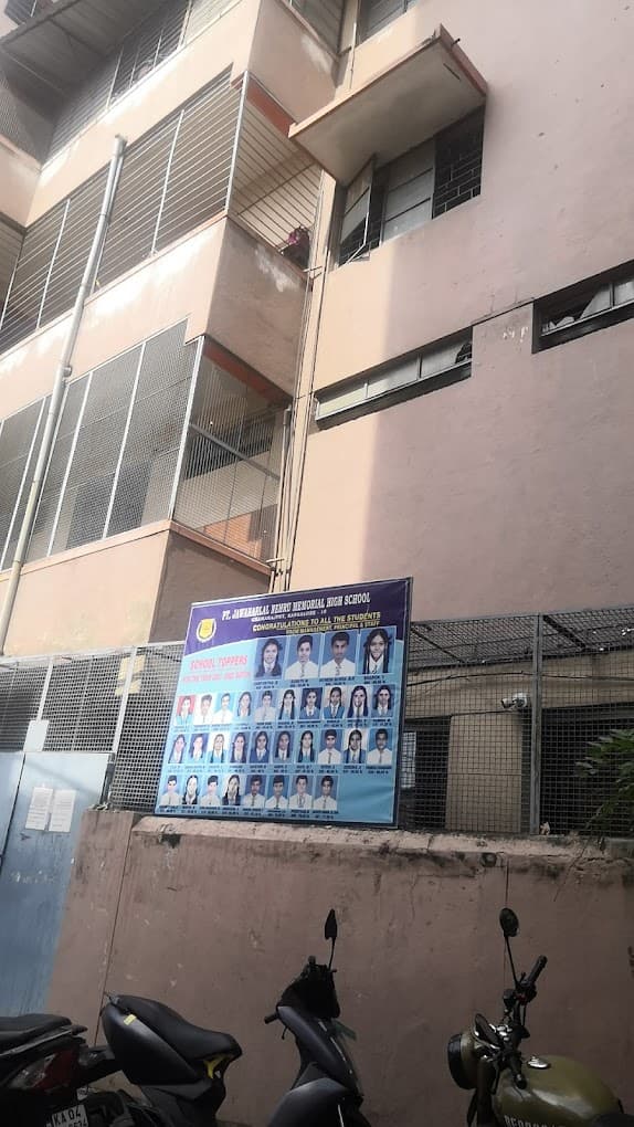 Pandit Jawaharlal Nehru Memorial School Chamarajpet photo 7