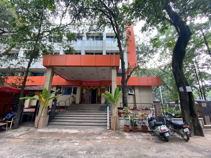 Sindhi High School Seshadripuram photo 2