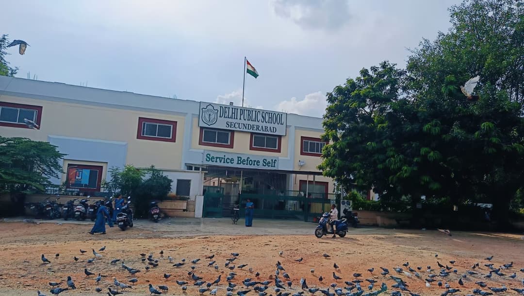 Delhi Public School Bowenpally photo 2