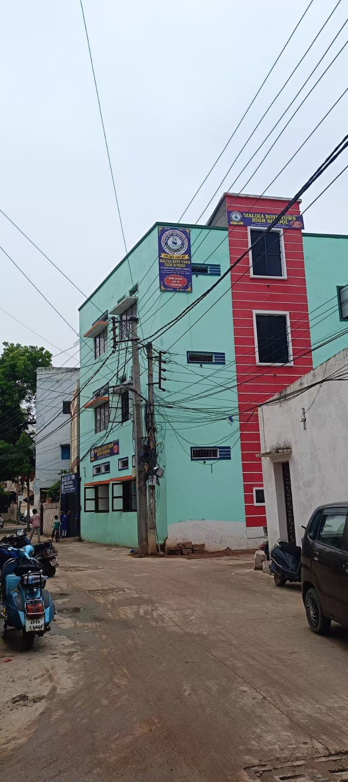 Malika Boystown High School Langar Houz photo 1