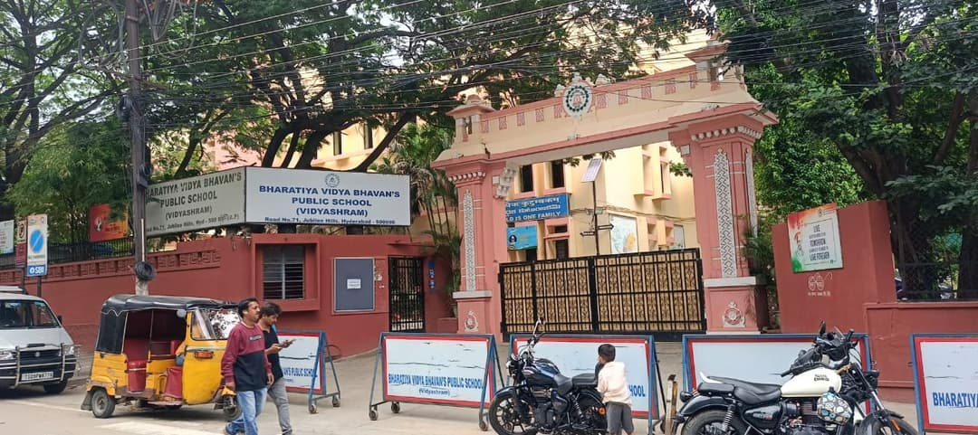 Bharatiya Vidya Bhavans Public School Film Nagar photo 3