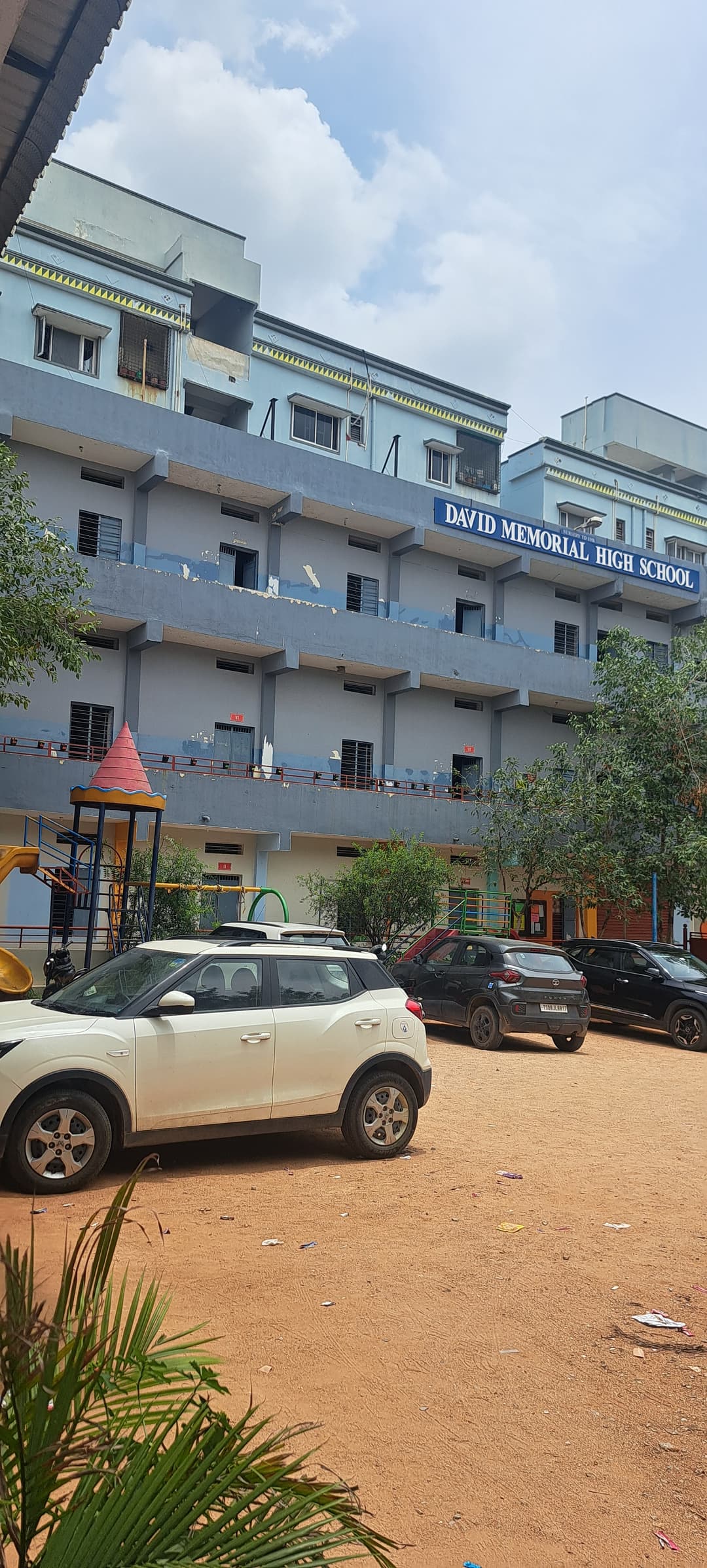 David Memorial High School Tarnaka photo 2