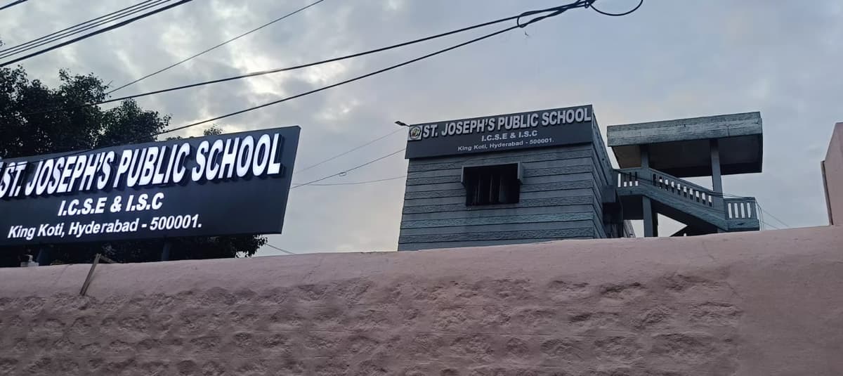 St. Joseph's Public School King Koti photo 1