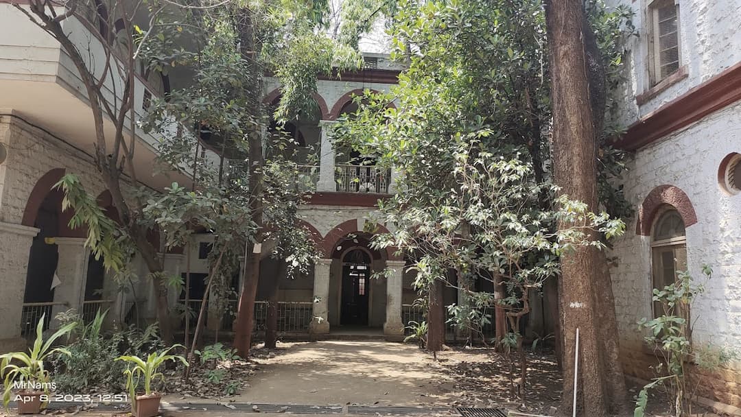 Huzurpaga Girls High School and Junior College photo 1