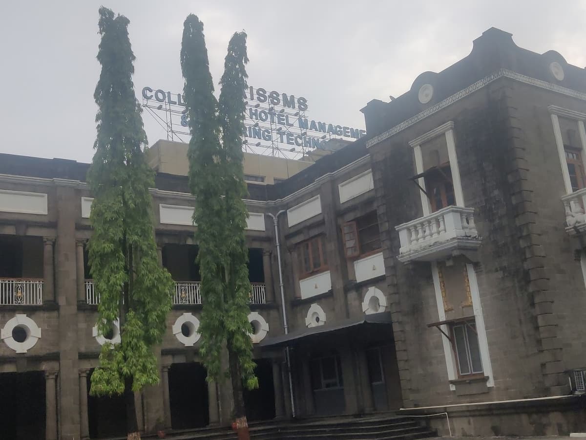 AISSMS Shri Shivaji Preparatory Military School Shivajinagar photo 2