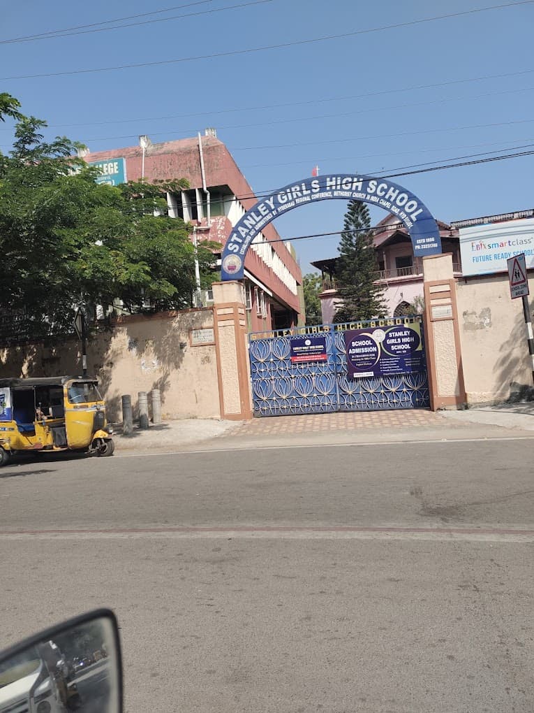 Stanley Girls High School photo 3