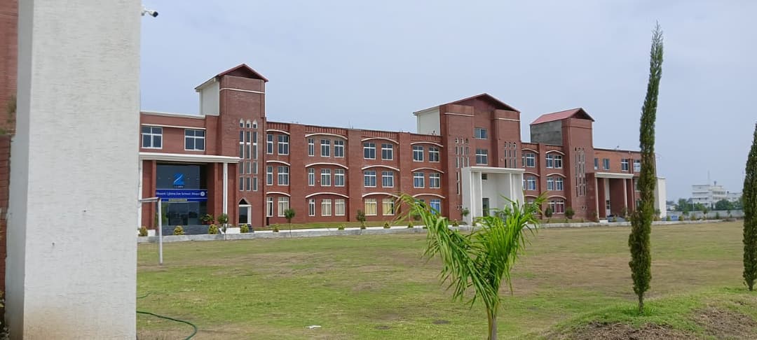 Mount Litera Zee School photo 1