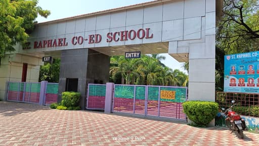 St. Raphael Co-Ed School gallery image 4