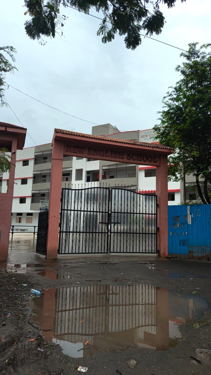 New English School & Junior College photo 1