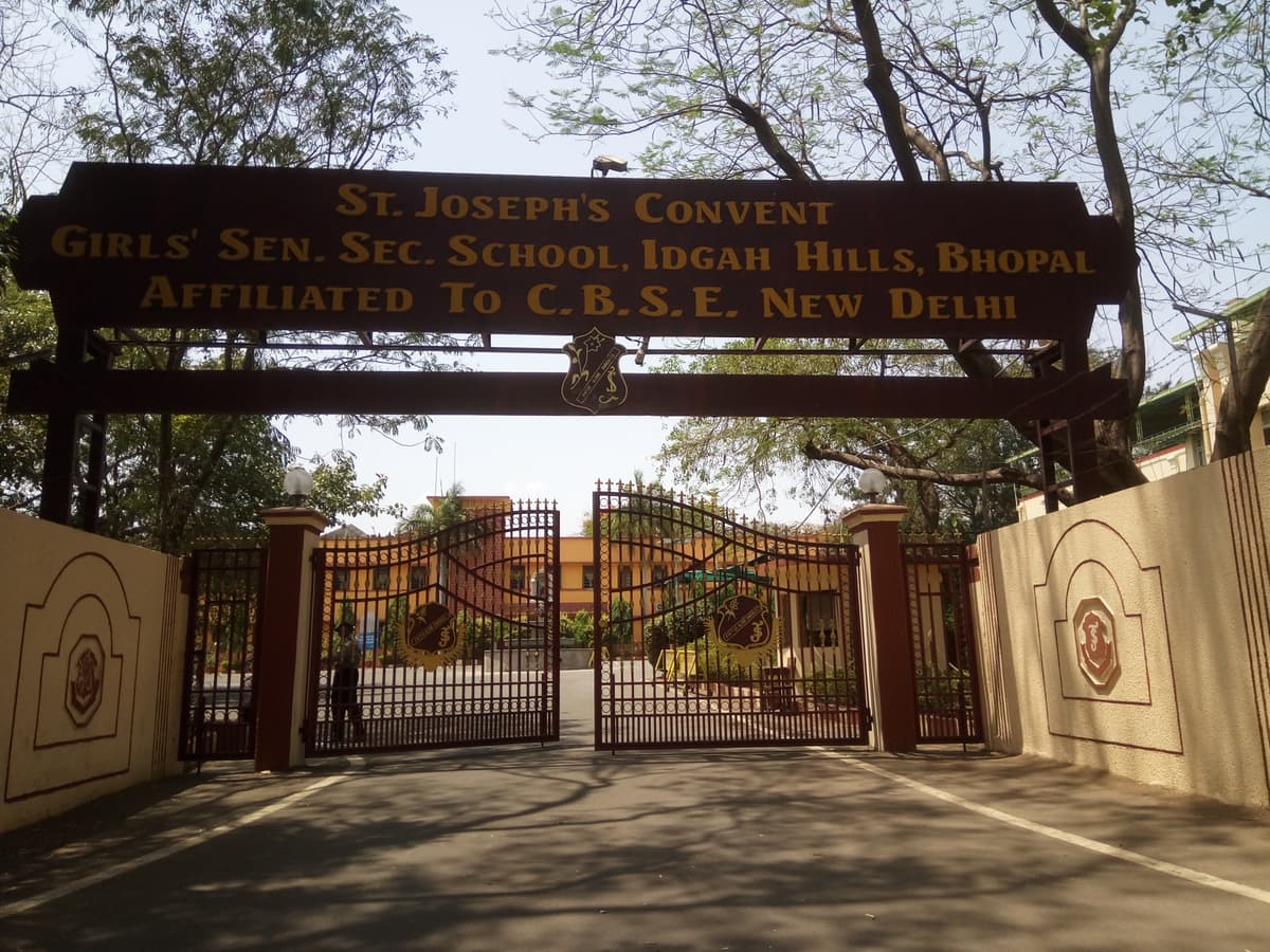 St. Joseph's Convent Sr. Sec. Girls School photo 7