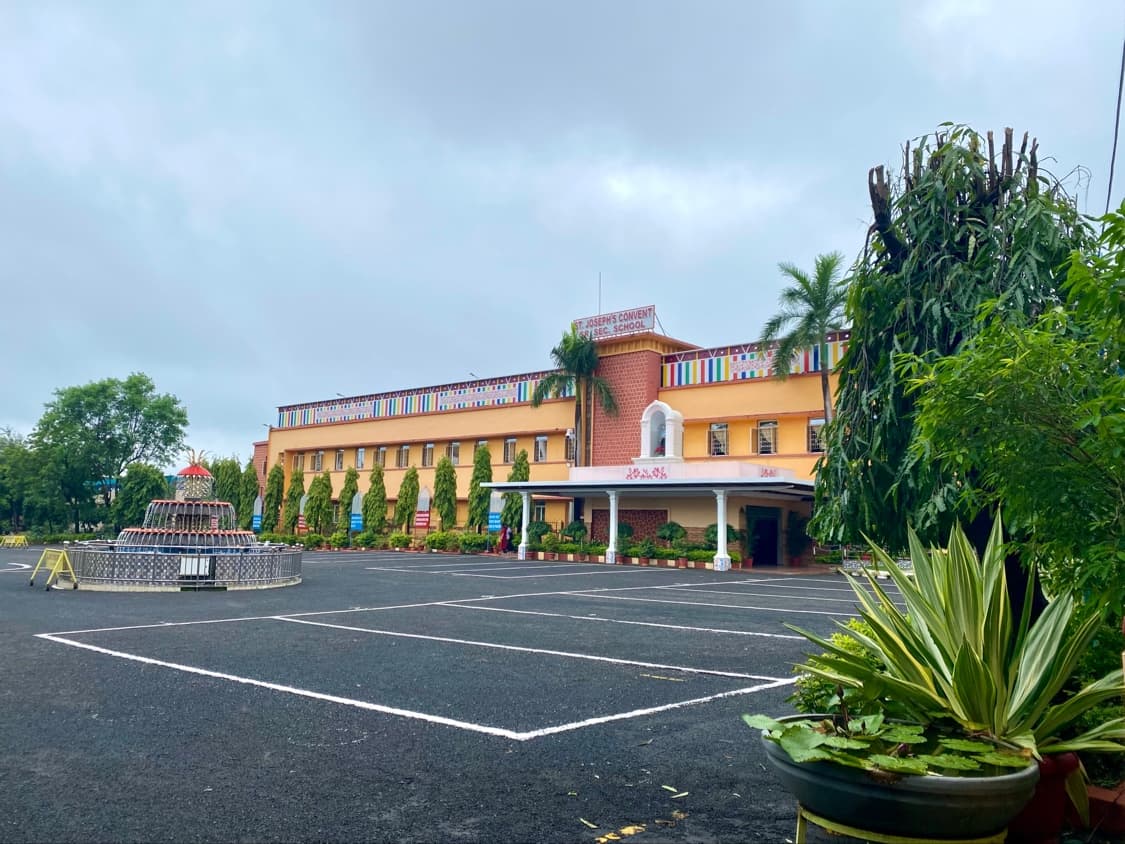 St. Joseph's Convent Sr. Sec. Girls School photo 6