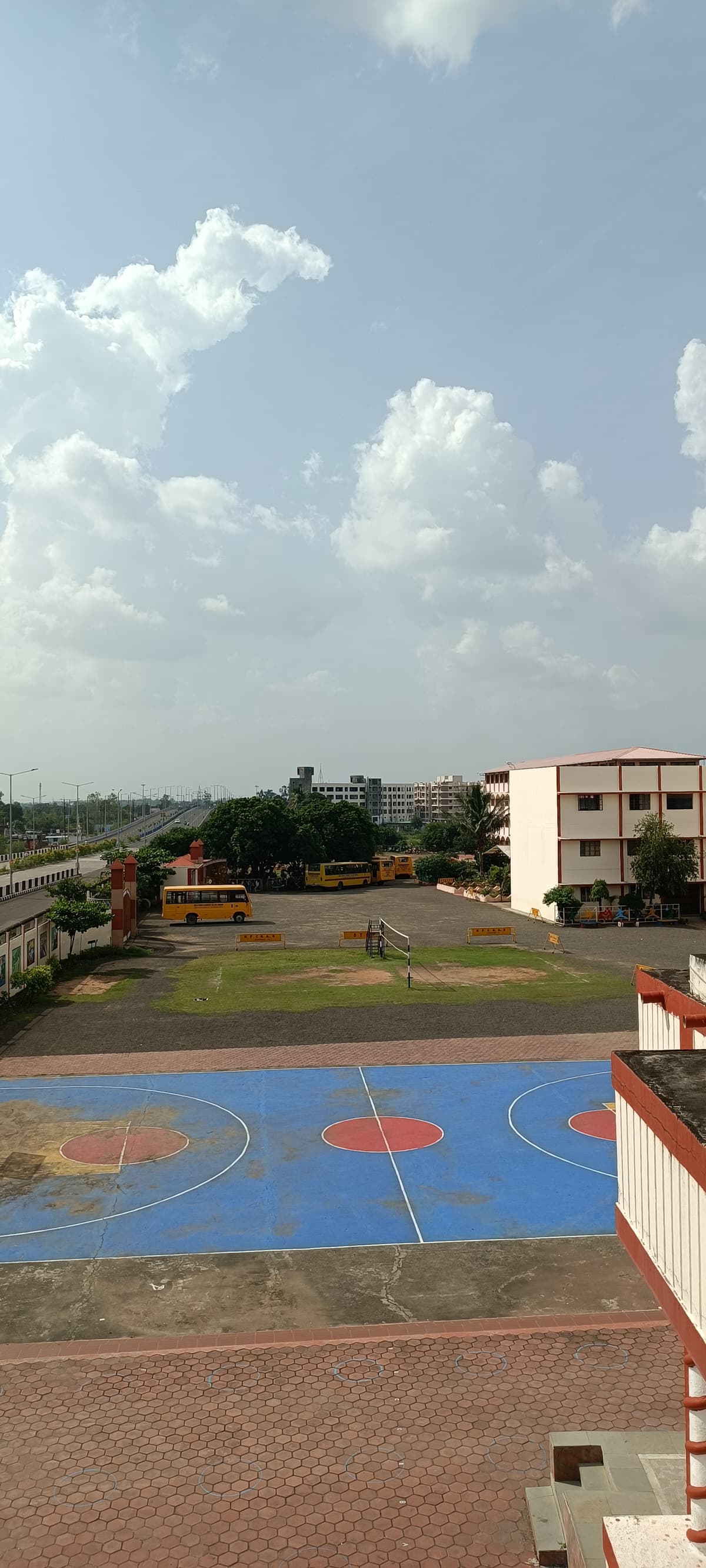 Holy Family Convent School Shanthi Nagar photo 5
