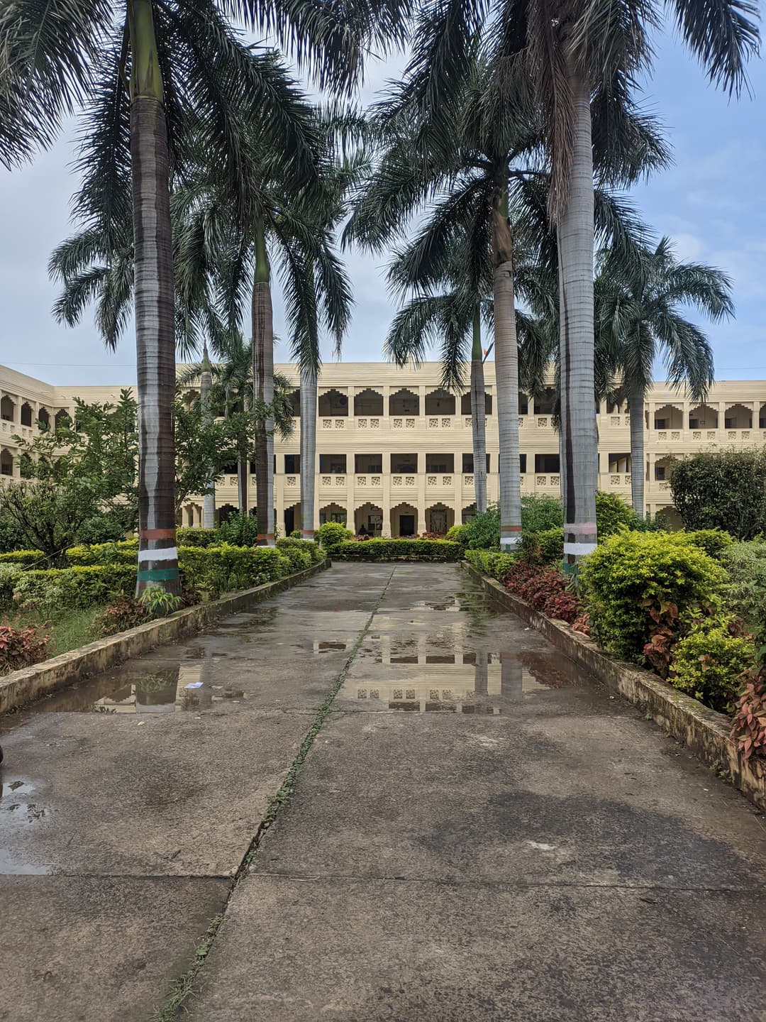 Maharishi Centre For Edu Excellence photo 2