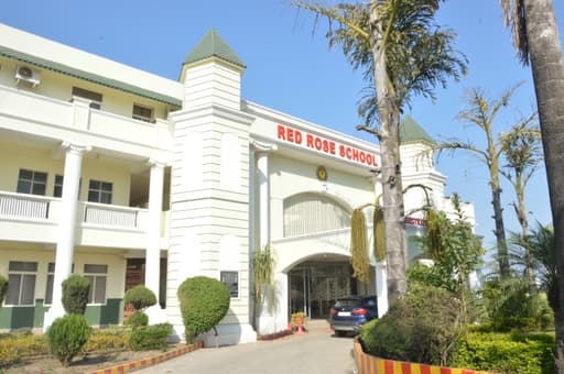 Red Rose Higher Secondary School gallery image 1
