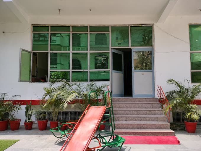 Sunrise Public School photo 1