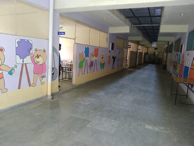 S.B. Public School Chakkarpur photo 1